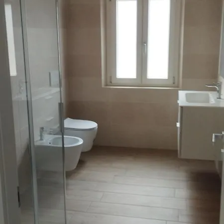 Valentina - La Limoncella Apartment *